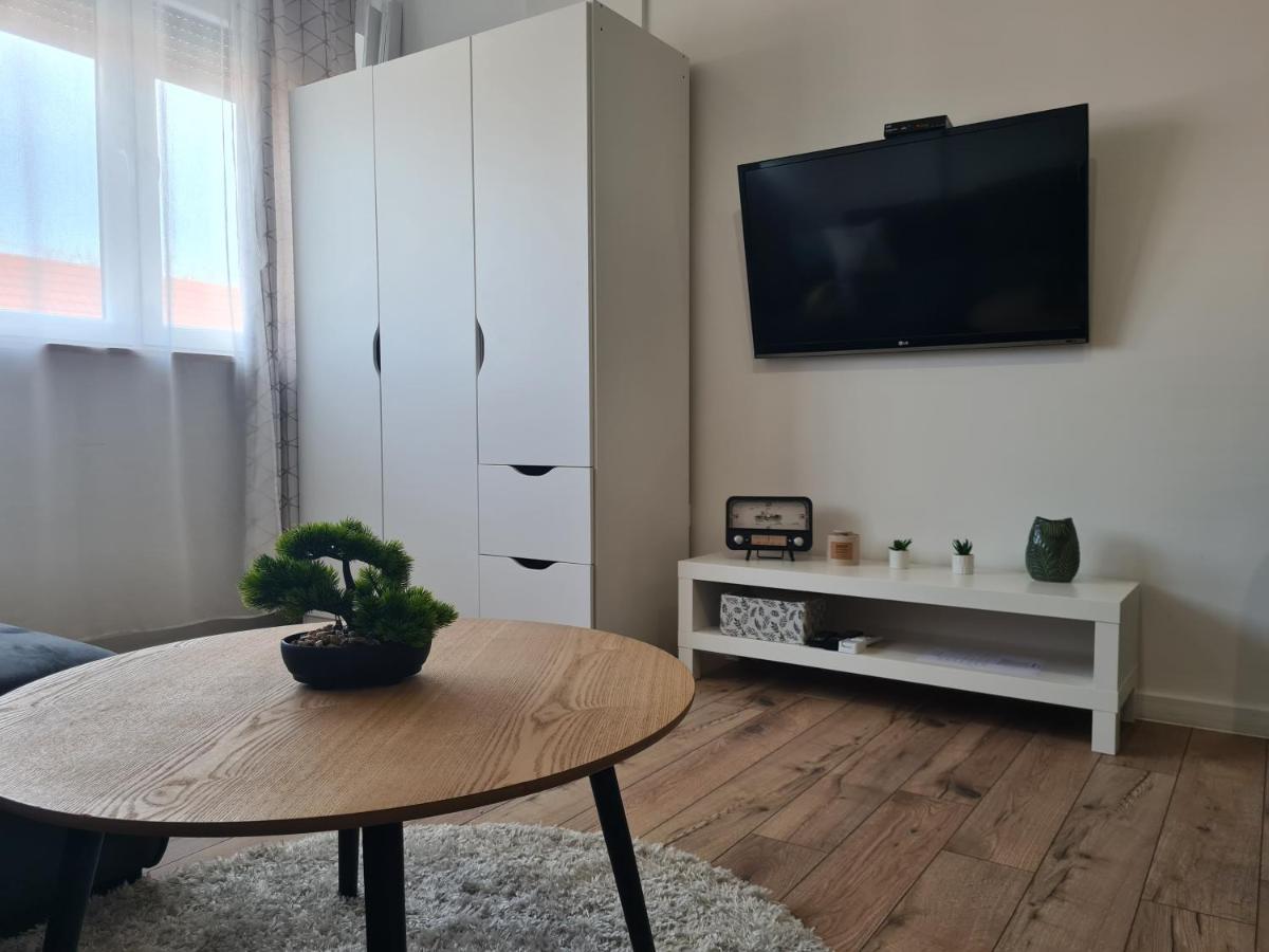 Apartman Id Donji Miholjac Apartment Ngoại thất bức ảnh